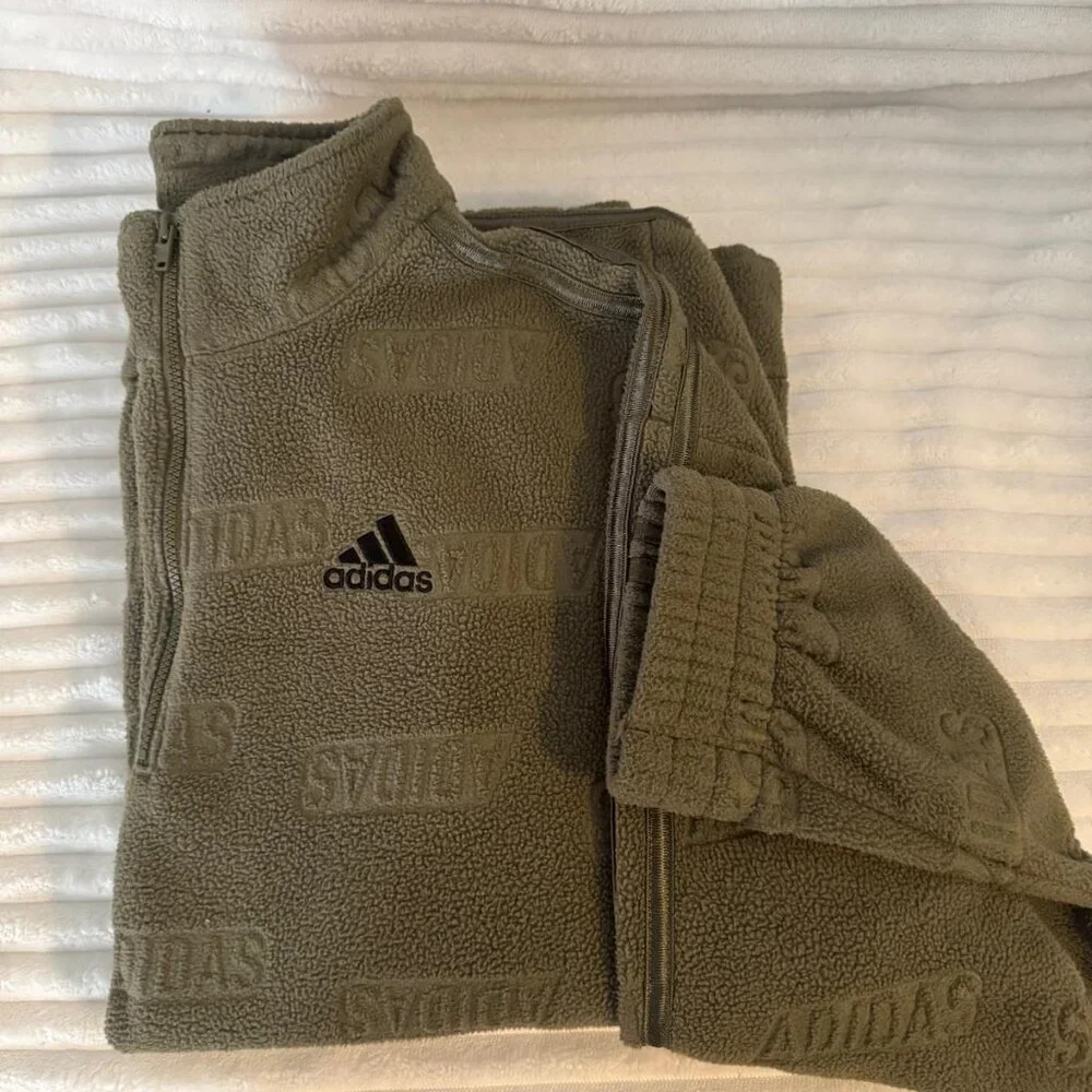 Adidas Boys Green Fleece Pullover Excellent Condition Size L